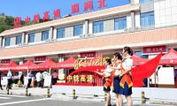 "紅驛暖心"照亮司乘歸途 小驛站詮釋服務大情懷