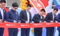 藍精靈現(xiàn)身微度假生活方式中心，成都世茂廣場正式開業(yè)