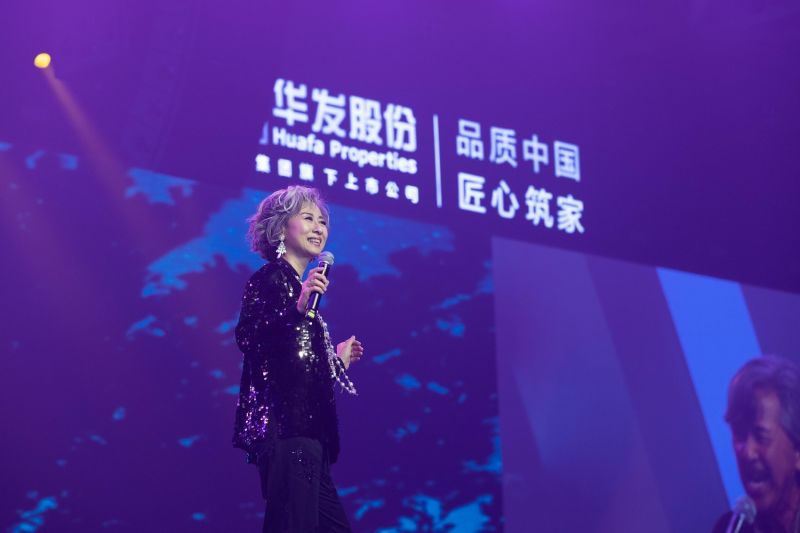 葉蒨文1.jpg