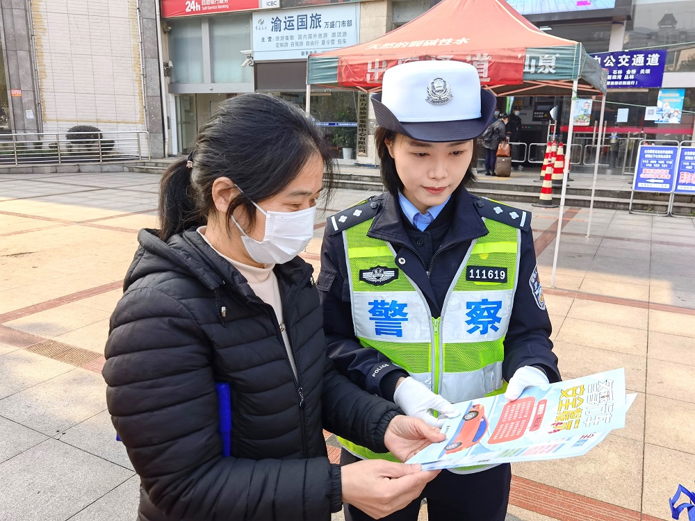 重慶市公安局萬盛經開區分局交巡警支隊持續開展  &ldquo;兩輪車&rdquo;集中違法行為整治行動