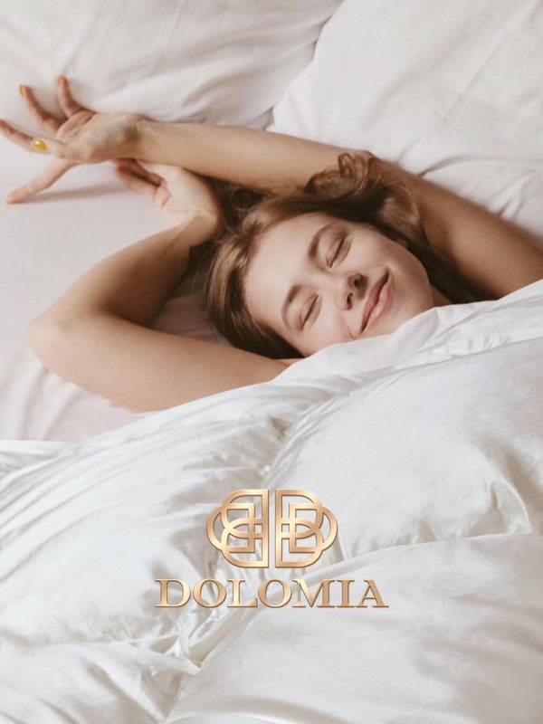 手工出廠的高奢凝膠枕DOLOMIA，內含&ldquo;有求必應&rdquo;的定制原則，被稱手工技藝的奇跡