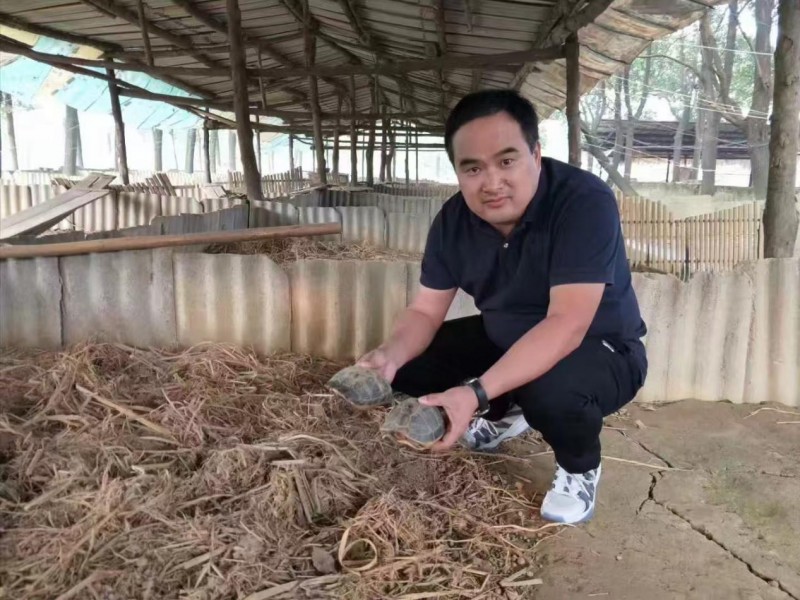 兩會聚焦|守&ldquo;甲鄉(xiāng)&rdquo;根脈 筑產業(yè)新程&mdash; 記漢壽華億龜水產瞿紅偉